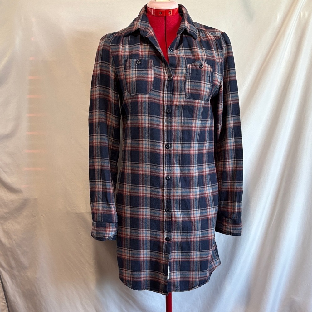 Maison Scotch Navy and Coral Plaid Button-Down Shirt XS121
